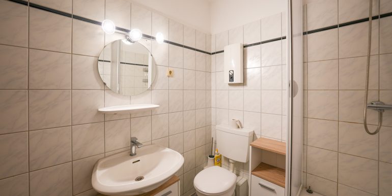 Badezimmer DG