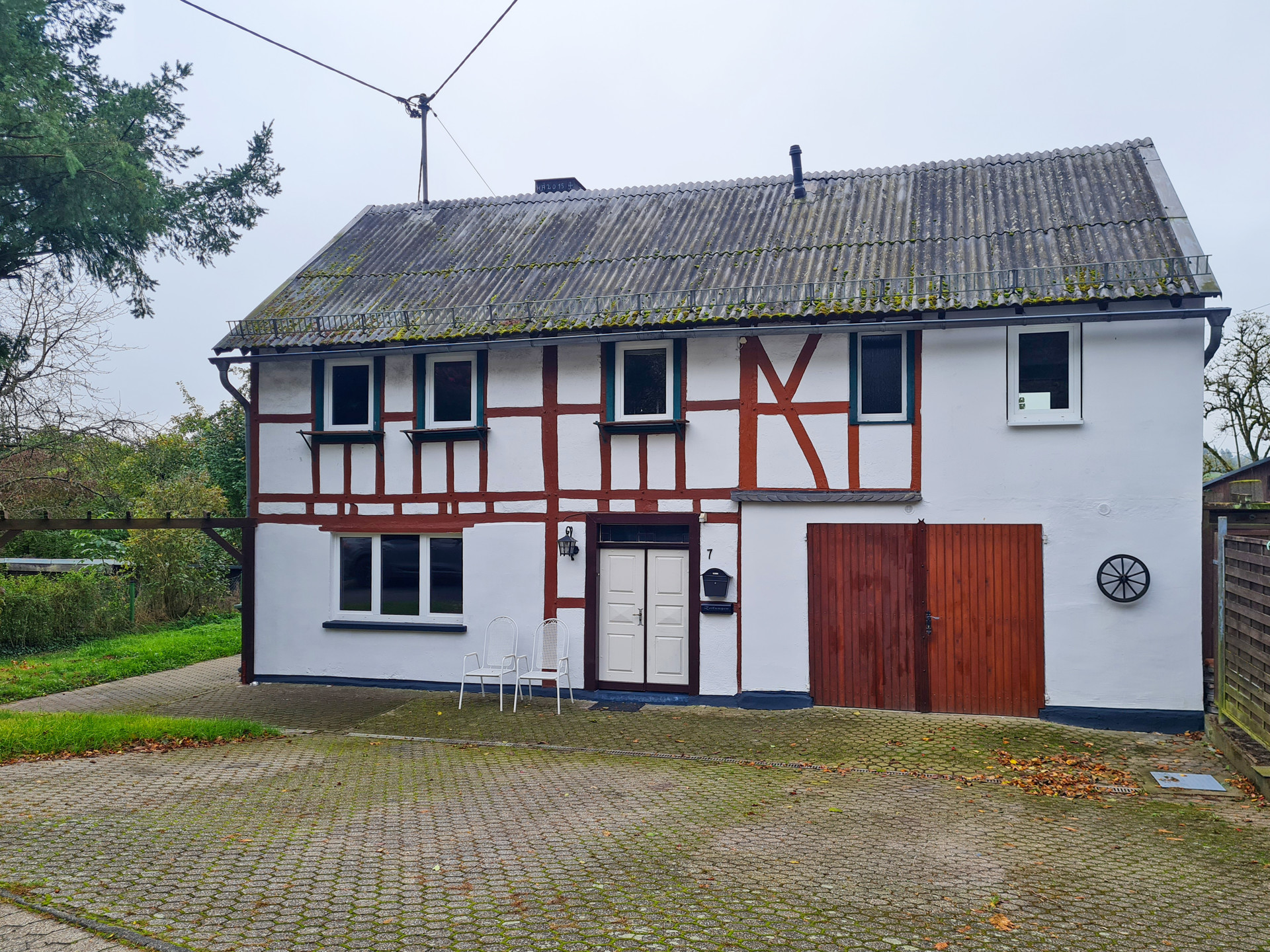 Gemütliches Fachwerkhaus in ruhiger Wohnlage, nähe Puderbach zu verkaufen!