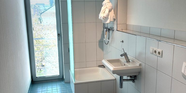 Gäste-Bad mit Dusche