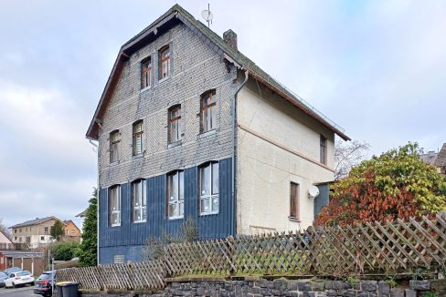 Straßenansicht