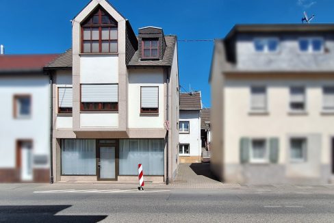 Straßenansicht