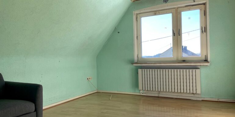 Wohnzimmer (DG)