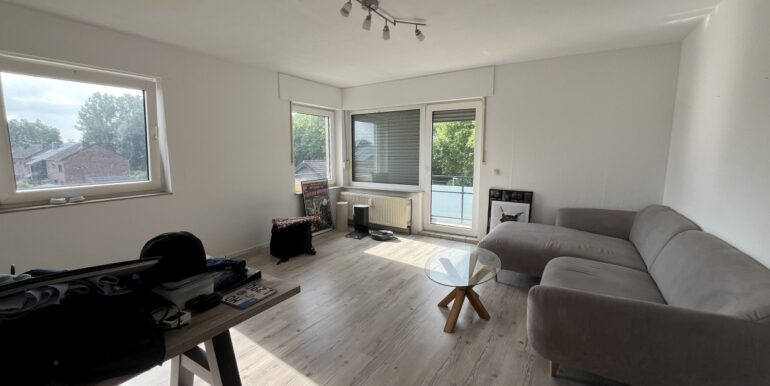 Wohn-/Esszimmer
