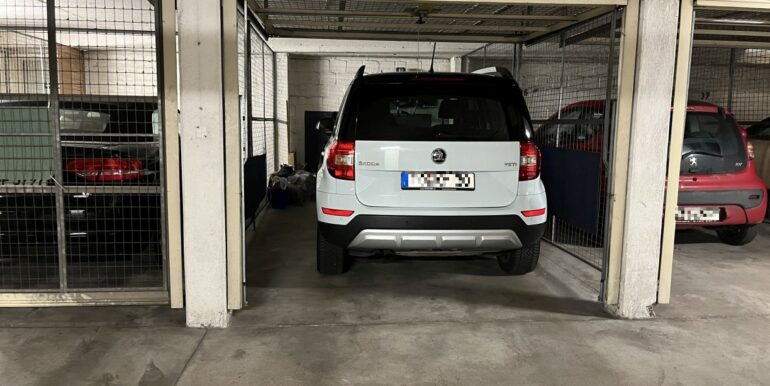 Tiefgaragenstellplatz
