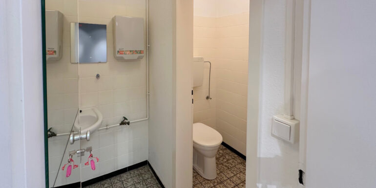 WC