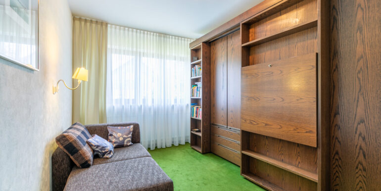 Schlafzimmer II