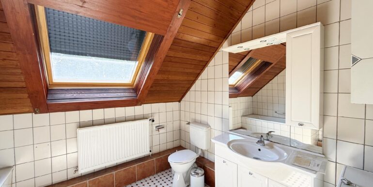 Badezimmer 1. OG