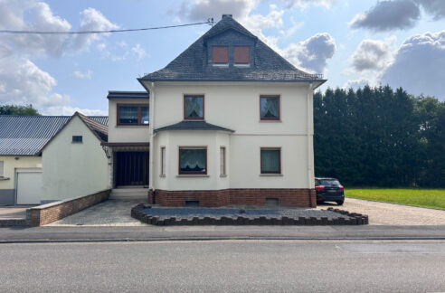 Straßenansicht