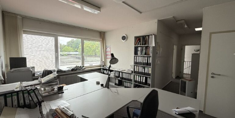 Büro