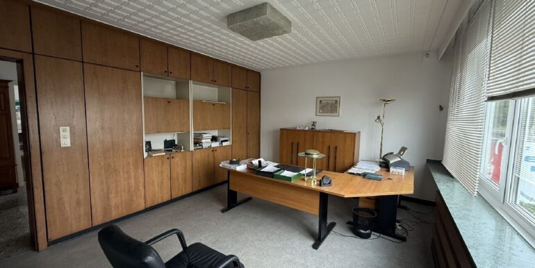 Büro