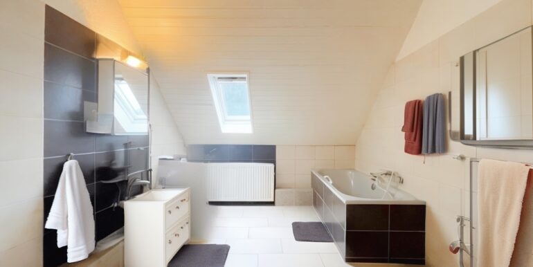 Badezimmer WE1