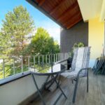 überdachter Balkon