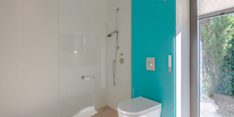 Badezimmer EG