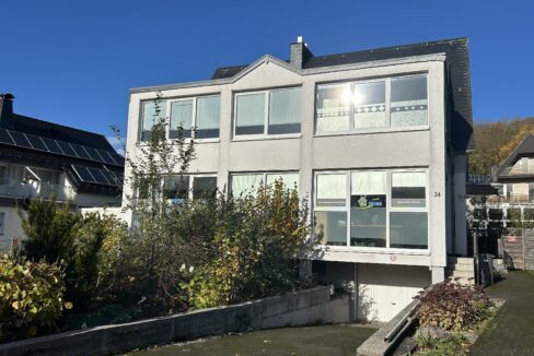 Straßenansicht