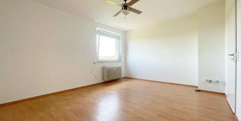 großes Schlafzimmer