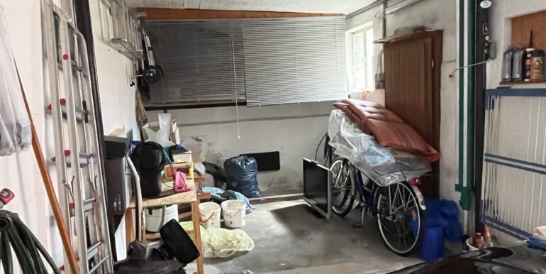 Garage mit Lagerfläche