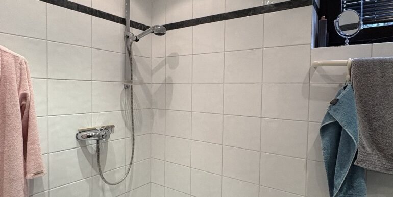 Duschbad unterer Bereich