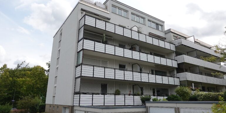 Rückansicht auf die Balkone