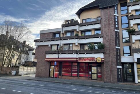 Zwei kleine ETWs in Moers-Zentrum...