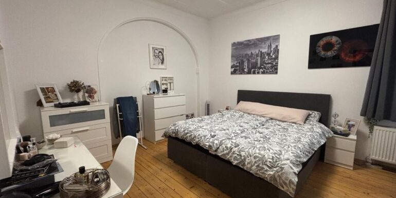 Elternschlafzimmer mit seitl. Ankleide