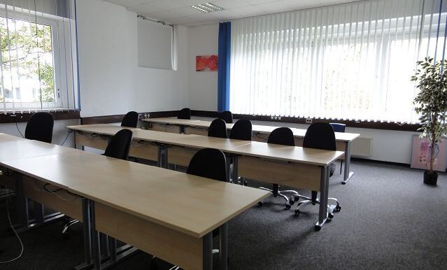 Büro / Schulungsraum
