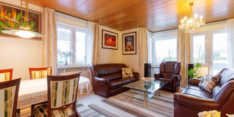 Wohn-/Essbereich im Erdgeschos / Ansicht 1