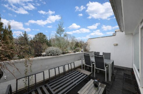 Traumhaft große Terrasse
