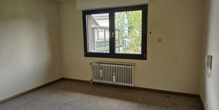 großes Schlafzimmer OG