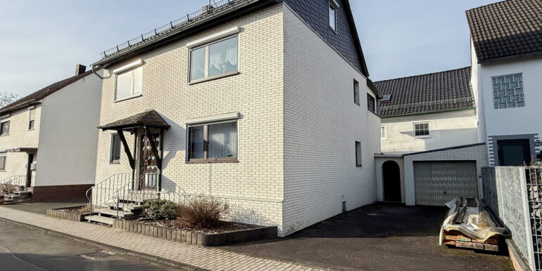 Straßenansicht Haus 1