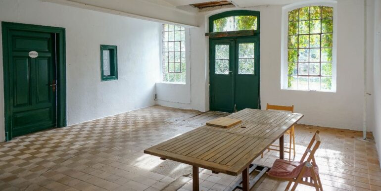 lichtdurchfluteter Eingangsbereich