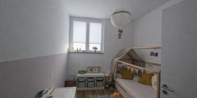 Kinderzimmer/Ankleidezimmer/etc.