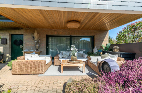 Überdachte Terrasse