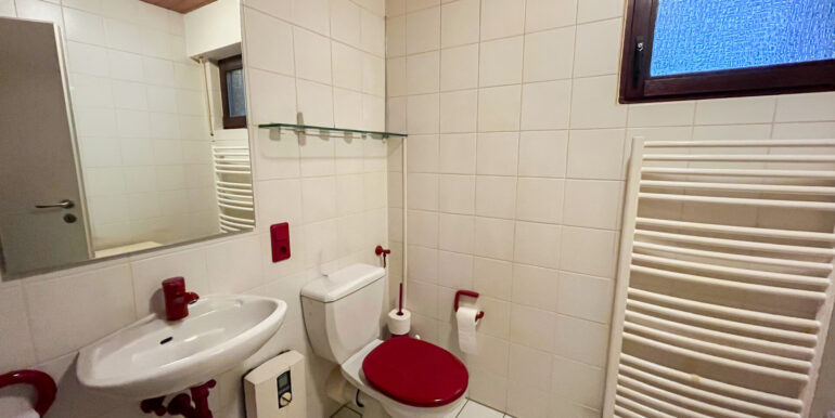 Badezimmer 1