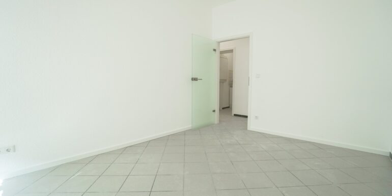 Büro 1
