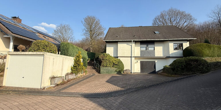 Straßenansicht
