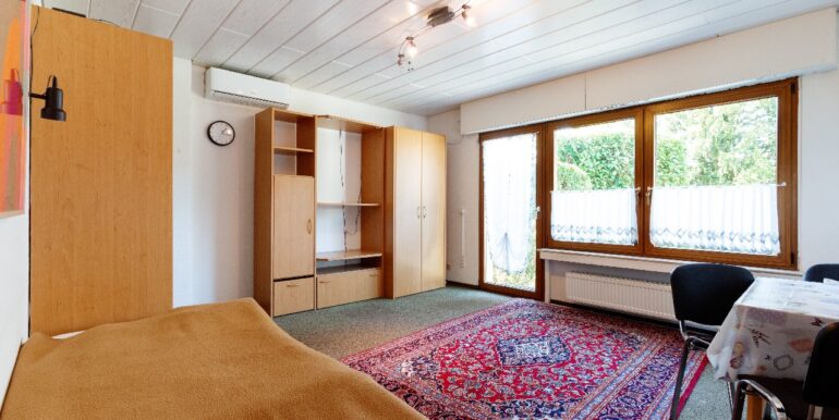 Schlafzimmer mit Terrassenzugang