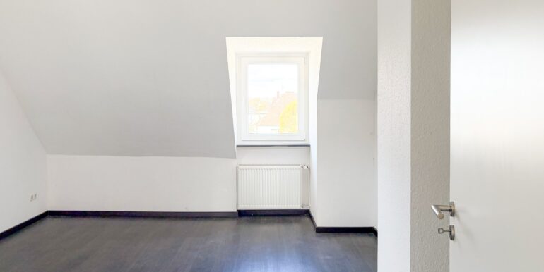 lichtdurchflutetes Schlafzimmer