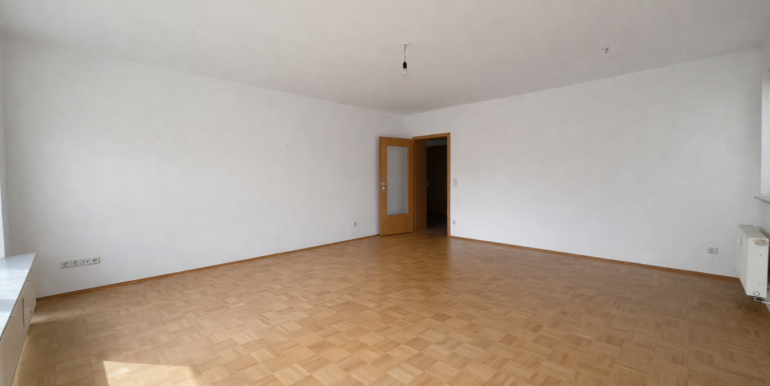 Wohn-/Esszimmer Foto II