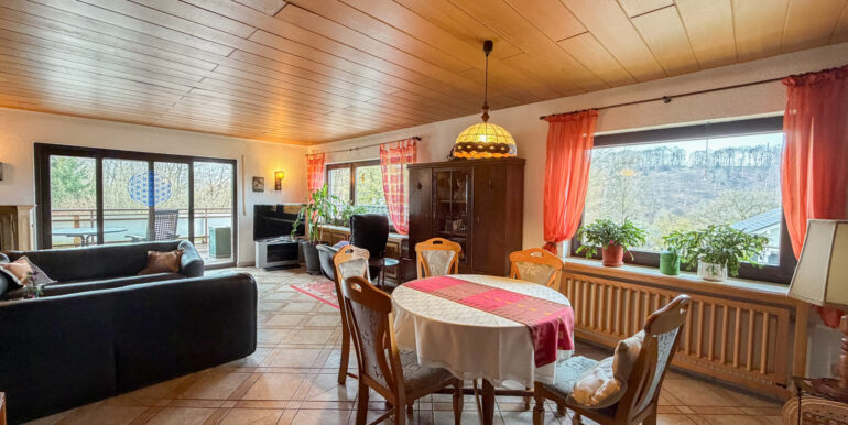 Wohn- / Esszimmer EG