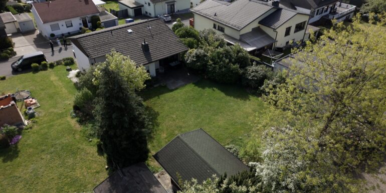 Drohnenaufnahme Garten