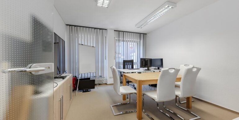 weiteres Büro