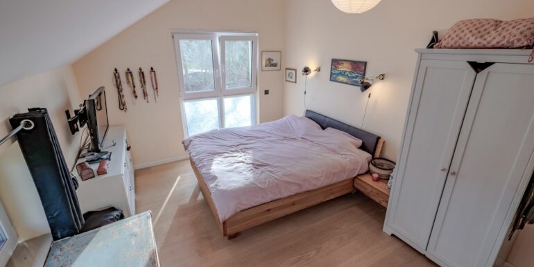 Zimmer 2 OG