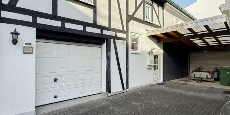 Garage Haus 2