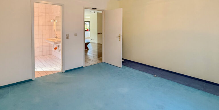 EG Schlafzimmer