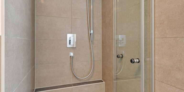 Badezimmer 2