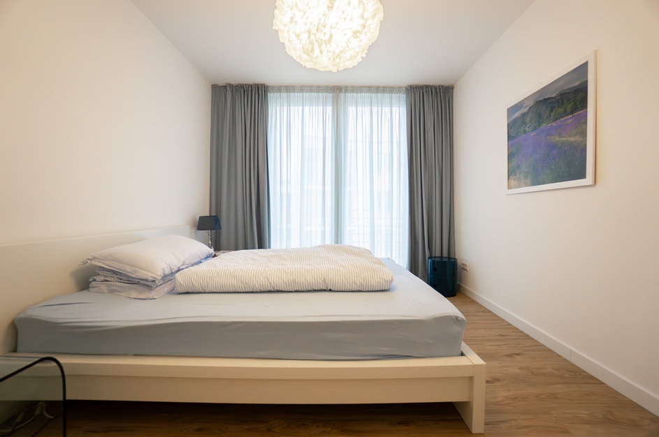 Düsseldorf: Große Traumwohnung mit Blick ins Grüne im Herzen von Oberkassel - Foto 1