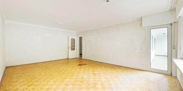 Wohn-/Esszimmer (Ist-Zustand)