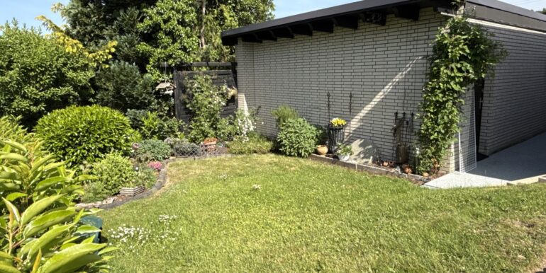Oberer Gartenbereich
