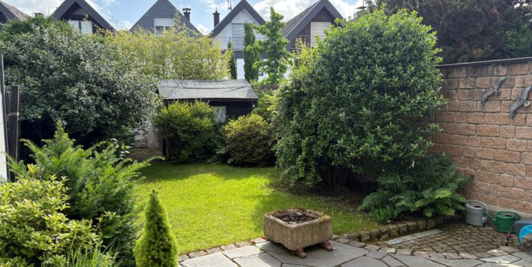 Terrasse und Garten