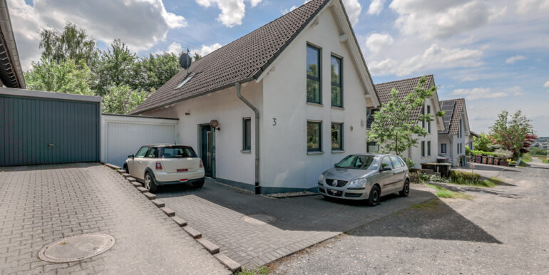 Straßenansicht